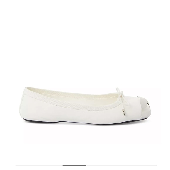 Alexander McQUEEN
Women's Slip On Cap Toe Ballet Flats - Picture 3 of 5